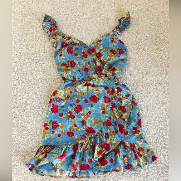 LC Lauren Conrad Dresses & Skirts - LC Lauren Conrad Blue cottage romantic floral  Dress XXL